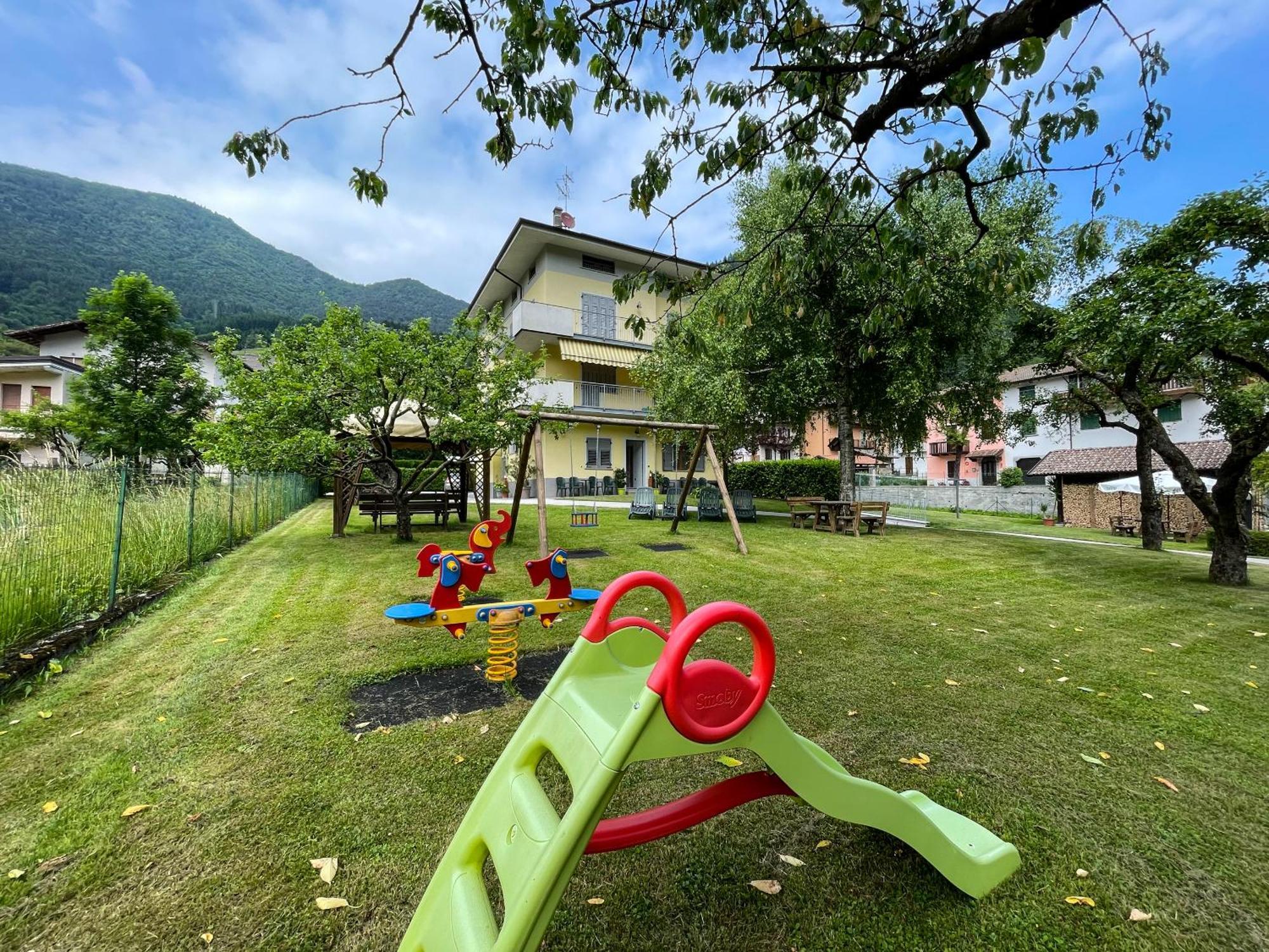 Residence Zecchini Tiarno di Sotto Экстерьер фото